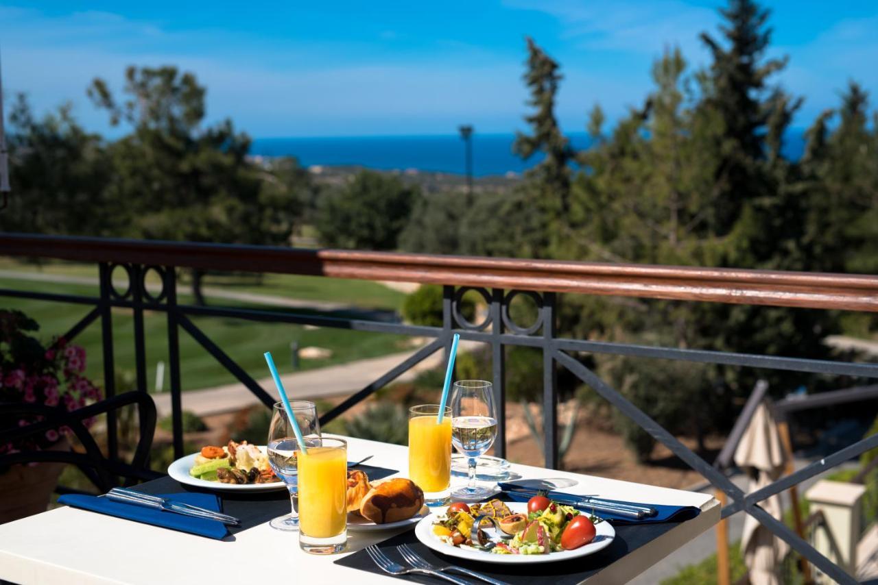Korineum Golf & Beach Resort Agios Georgios  Extérieur photo