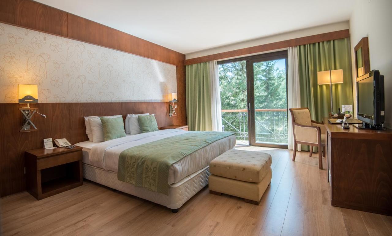 Korineum Golf & Beach Resort Agios Georgios  Extérieur photo