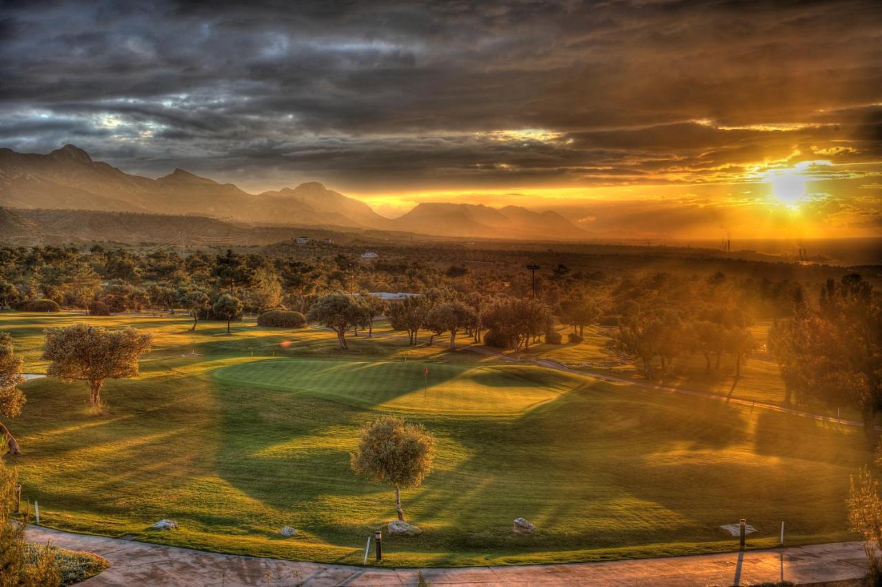 Korineum Golf & Beach Resort Agios Georgios  Extérieur photo
