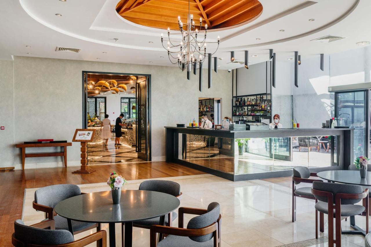 Korineum Golf & Beach Resort Agios Georgios  Extérieur photo