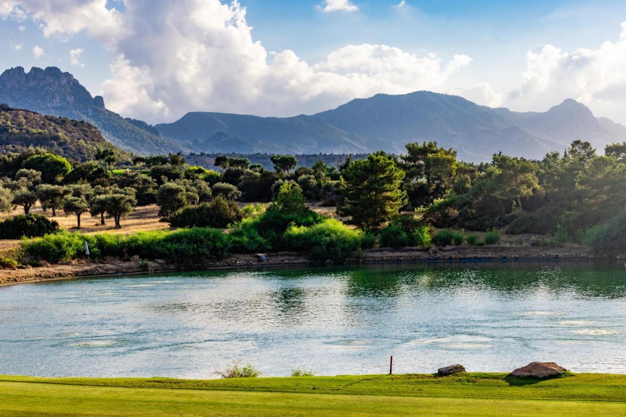 Korineum Golf & Beach Resort Agios Georgios  Extérieur photo